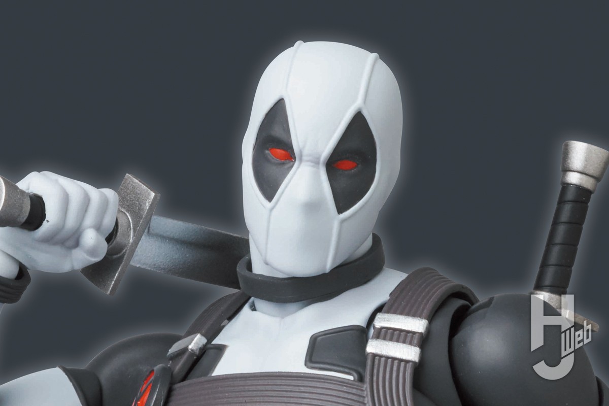 ブラック＆グレーのデッドプールがアクションフィギュアになって大暴れ 