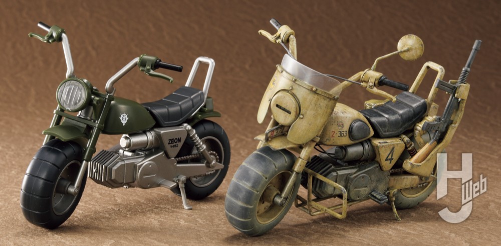 製品版とディティールアップしたジオン兵専用バイクの比較画像