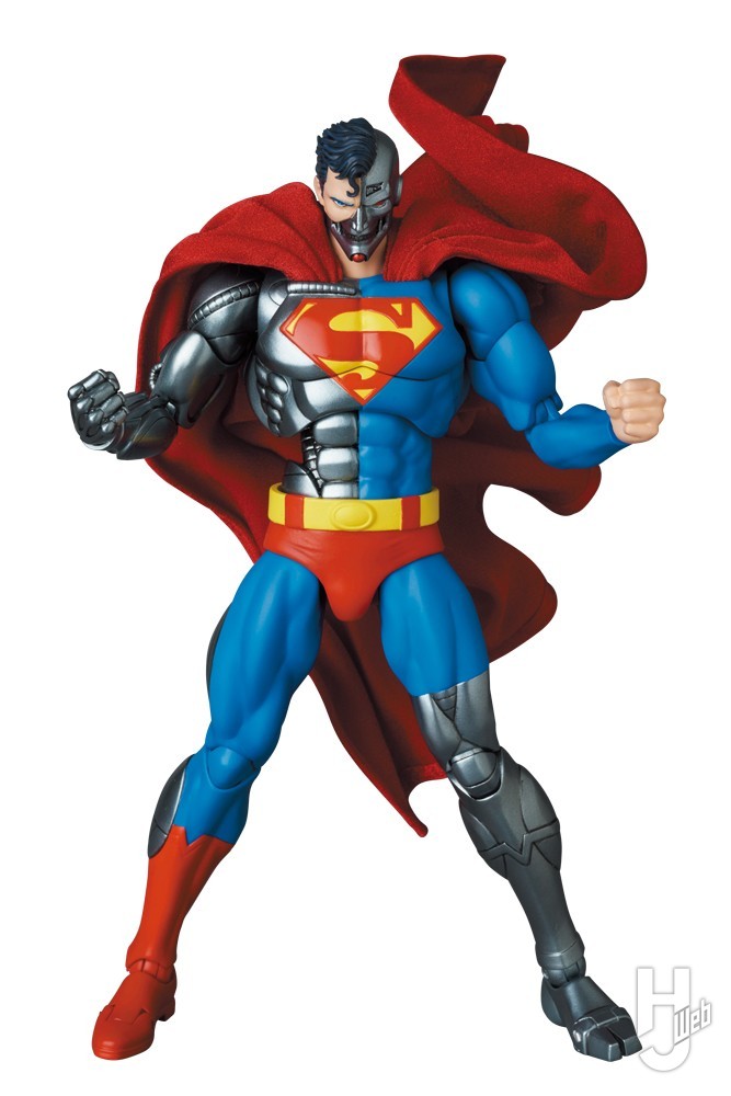 サイボーグスーパーマンの全身の画像