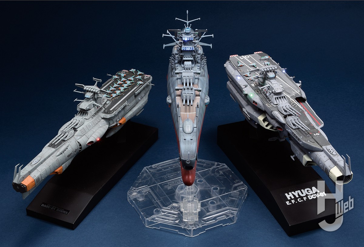 日本特販メカコレ　改造完成品　ドレッドノート級　戦闘空母　戦艦タイプ　二隻セット 宇宙戦艦ヤマト