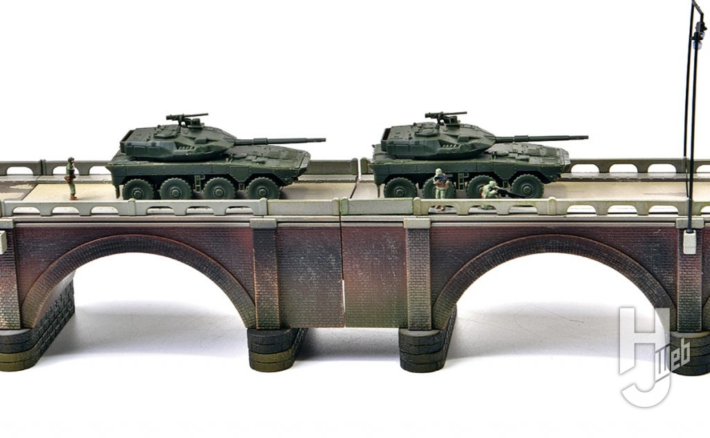 朽ち果てた橋7
ジオコレコンバット11
ピットロードの1/144 16式機動戦闘車2
99式自走155mmりゅう弾砲2