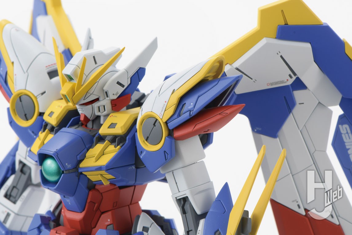 傑作キット「MGウイングガンダムゼロ EW Ver.Ka」をベースに仮想“MG 