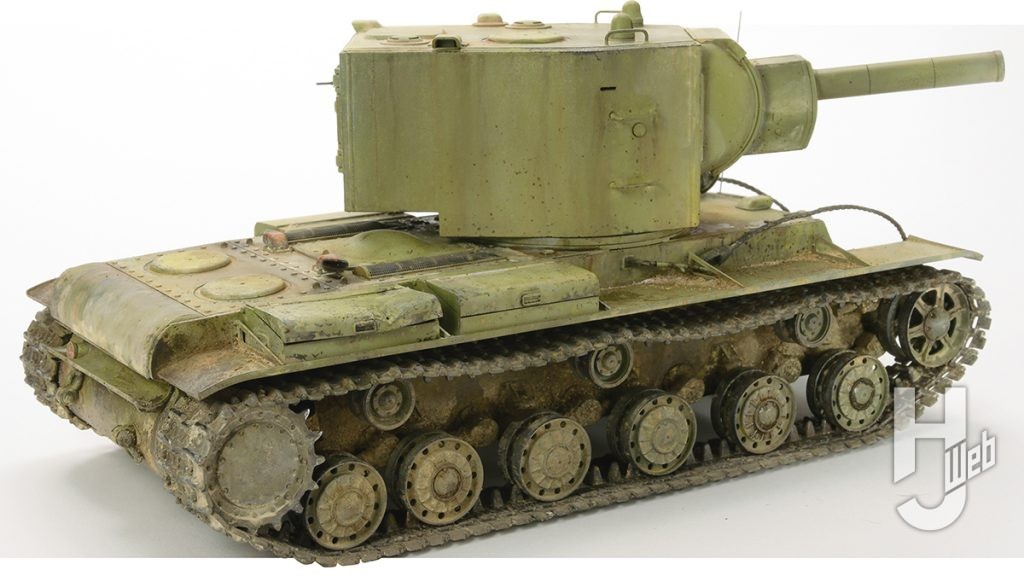 ソビエト重戦車 KV-2　背面