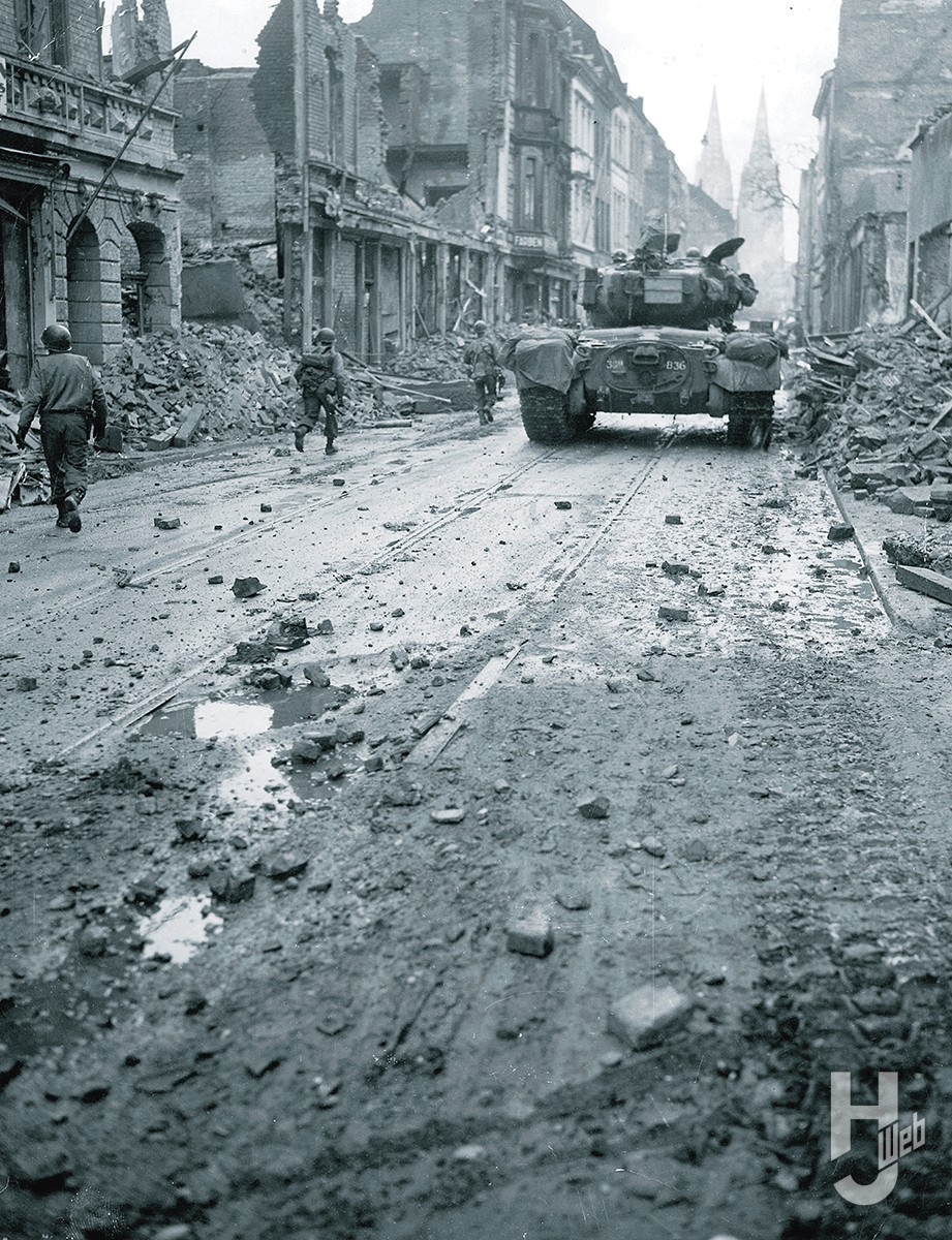 第3機甲師団「スピアヘッド」のケルン市街での戦いの記録を読んで ...