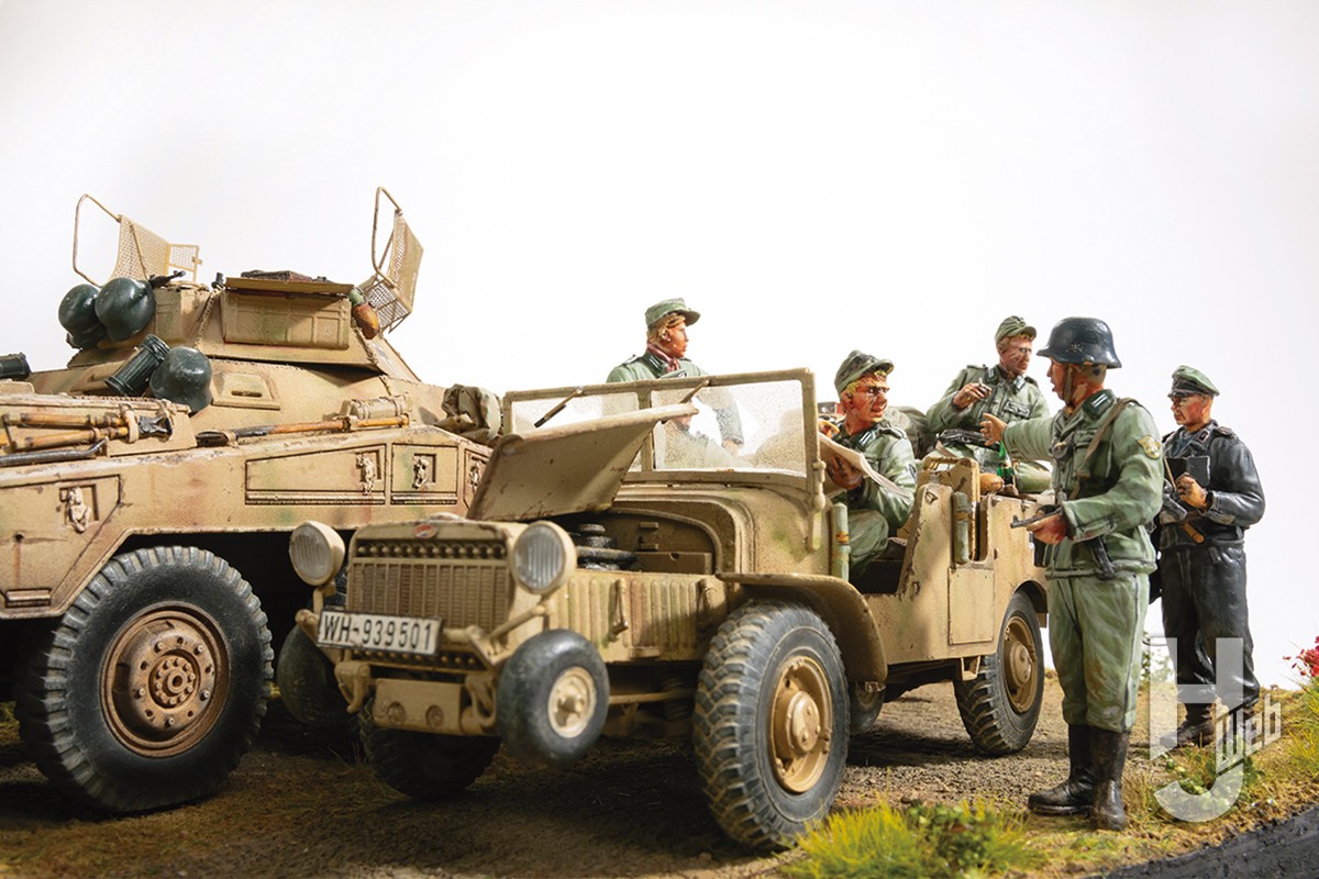 仏軍の砲兵牽引車「ラフリー V15T」完全新金型でキット化! ディオラマ仕立ての作例を製作
