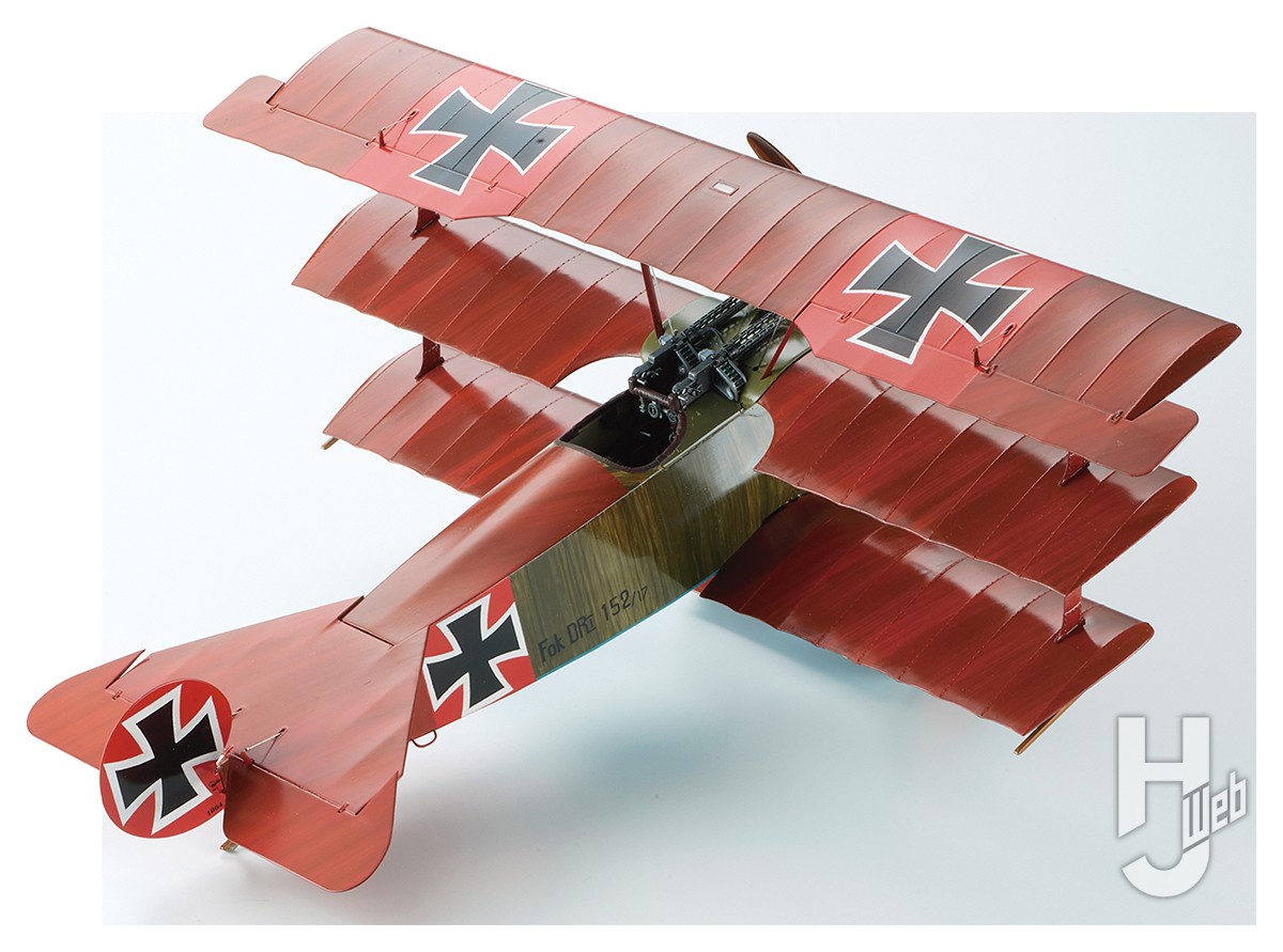 撃墜王の愛機・フォッカー Dr.I 戦闘機をモンモデル1/24ラージスケール 