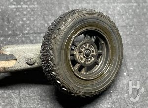 タイヤ 土泥汚れ 2