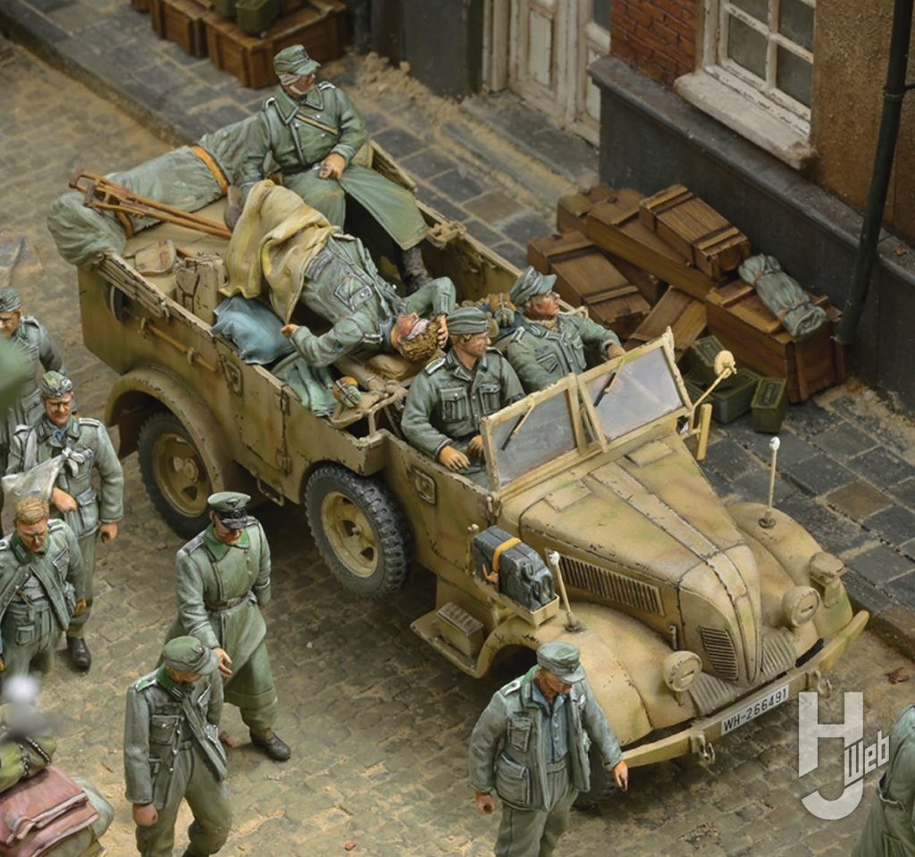 ミリタリーディオラマ「傀儡の帰還」の軍人が乗った軍用車をアップにした画像2