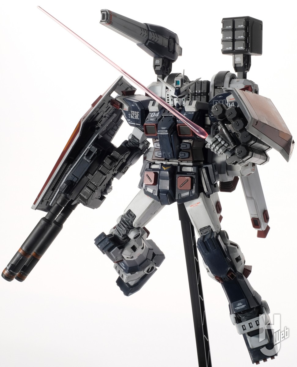 フルアーマー・ガンダム Ver.Ka （サンダーボルト 版）MG 1 100 【限定 