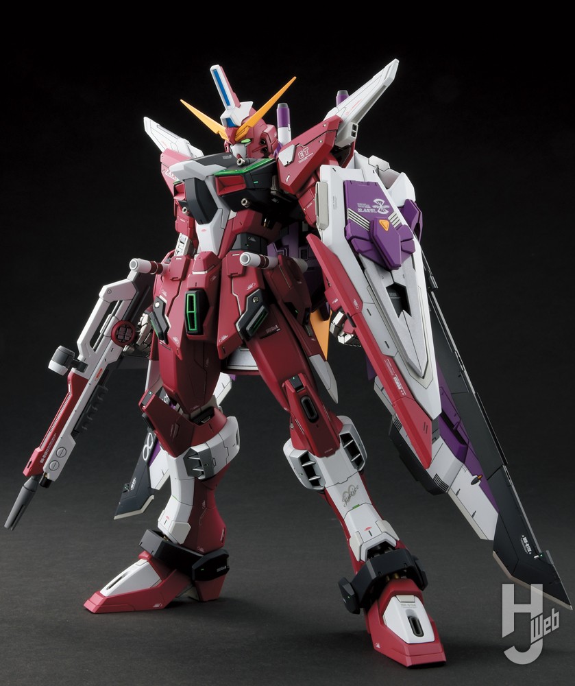 バンダイ MG 1／100 インフィニットジャスティスガンダム ガンプラ-