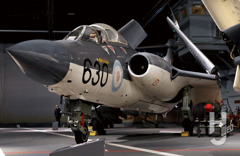 イギリス海軍航空博物館に展示されているバッカニアS.1