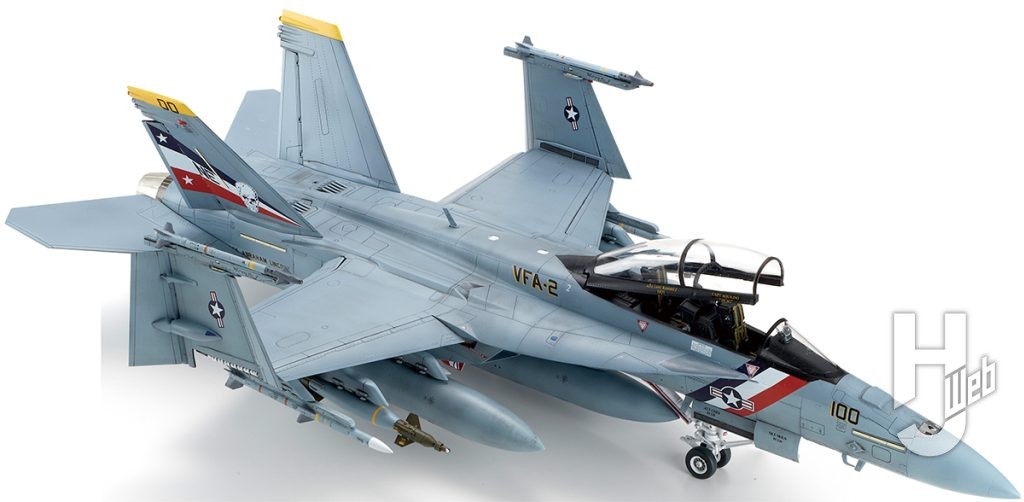 ボーイング F/A-18F スーパーホーネット VFA-2 バウンティハンターズ　正面1