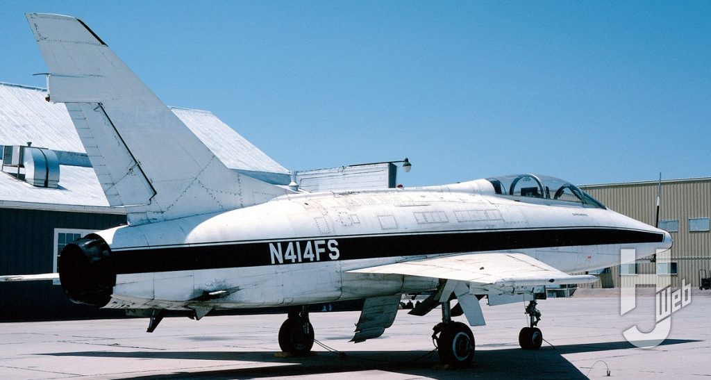 フライト・システム社のF-100D　実機写真