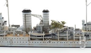 トランぺッター　イギリス海軍重巡洋艦 HMS エクセター　艦中央部