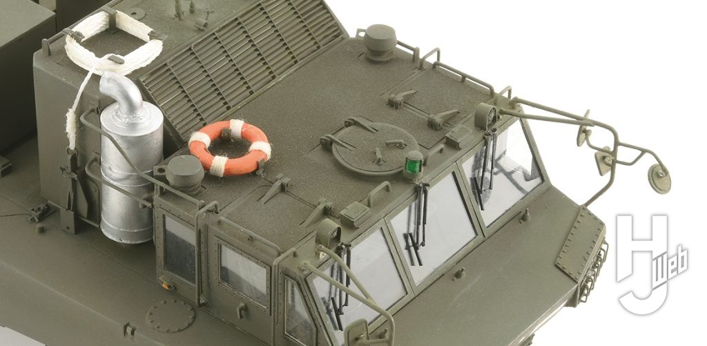 陸上自衛隊 94式水際地雷敷設車 フルスクラッチ　キャビン上部