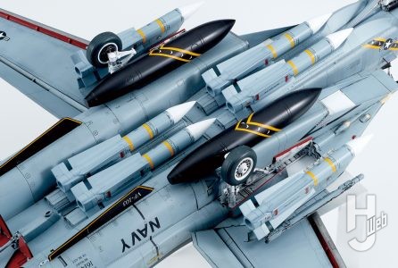 グレートウォールホビー F-14Bトムキャット　空対空ミサイル各種が付属