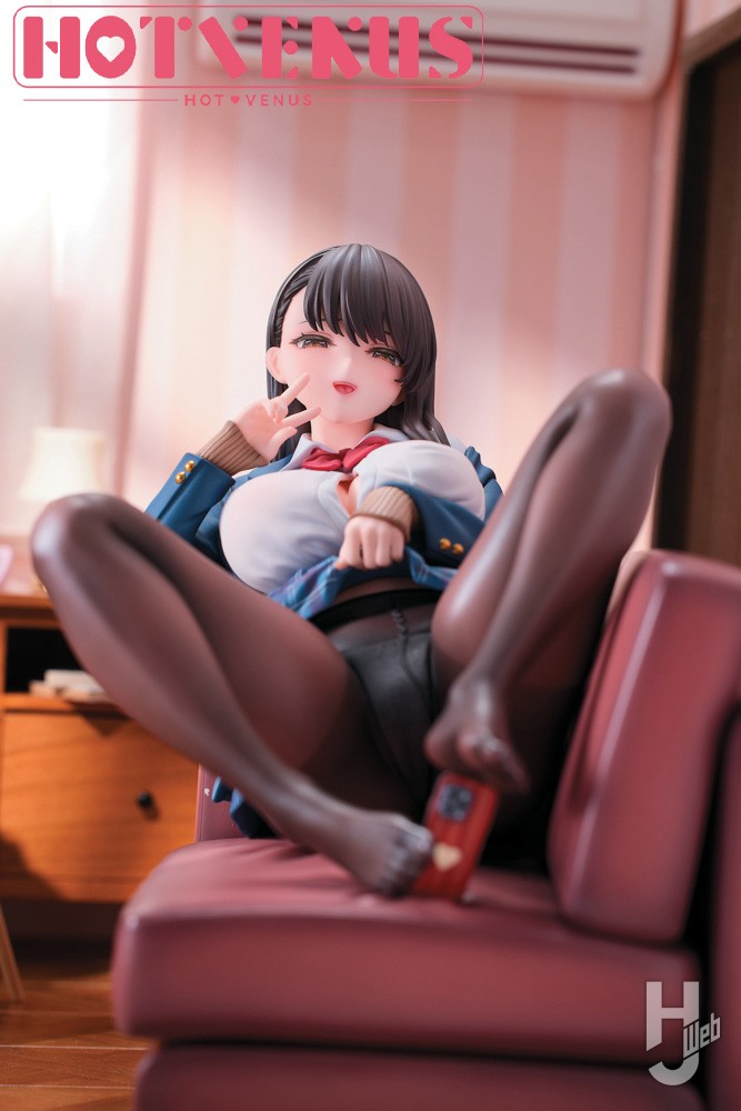 加瀬大輝オリジナルキャラクター「足で自撮り少女」