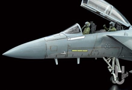 ファインモールド「アメリカ空軍 F-15D 戦闘機」作例　前後席のパイロットフィギュア