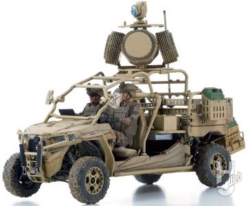 MRZR D4 超軽量全地形万能車デュアルコンボキット（武装型w/トレーラー＆対ドローン型）小澤京介作例　後席上部にL-MADIS（海兵隊用軽防空統合システム）のジャマーを搭載