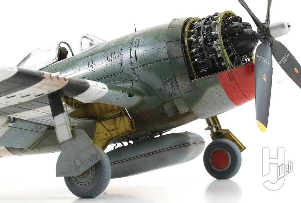 高橋祐二作例「P-47D-25RE サンダーボルト アドバンスドキット」前方