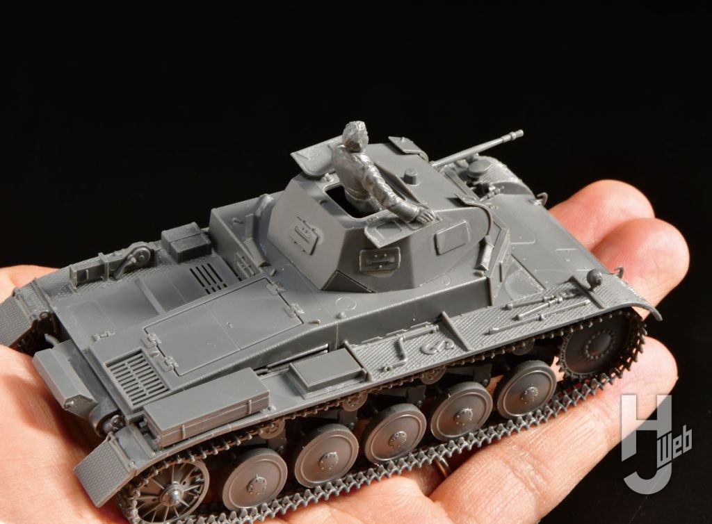 タミヤ「1/48 ドイツII 号戦車A～C型（フランス戦線）」