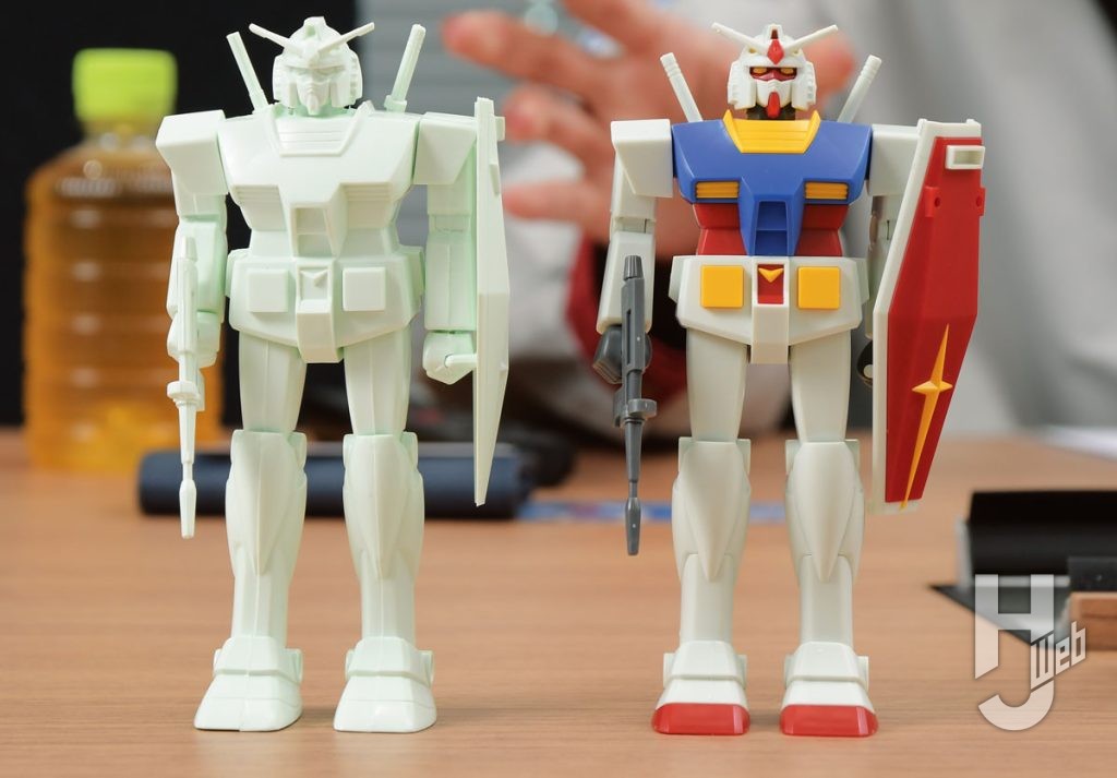 ベストメカコレクション 1/144 RX-78-2 ガンダム（REVIVAL Ver.）と旧ベストメカコレクション 1/144 RX-78-2 ガンダム