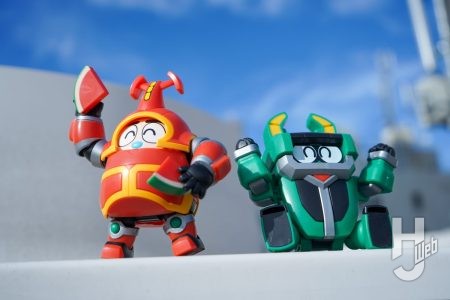 『ビーロボカブタック』のデフォルメプラキット「カブタック＆クワジーロセット」素組みレビュー！ 傍にちょこんと置いておきたくなる