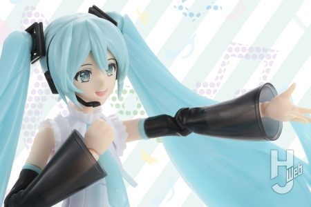 PLAMATEAシリーズ始動！第1弾「初音ミク Happy 16th Birthday Ver.」をキットレビュー!「16歳の誕生日」をテーマにイラストレーター・Rella氏によって描かれた記念イラストがモチーフのミク