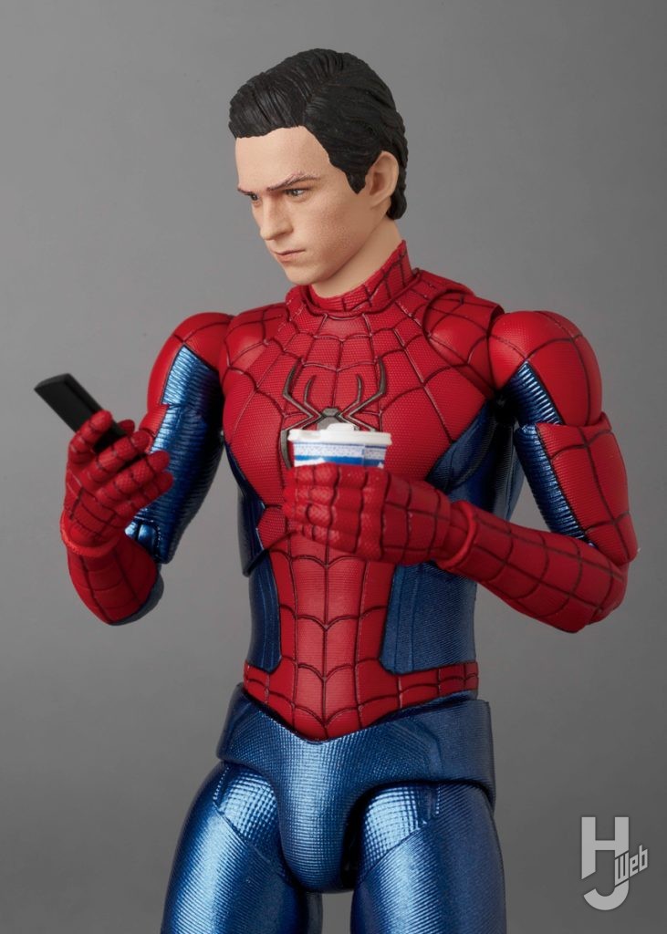 スパイダーマンの可動フィギュアのアップ画像1