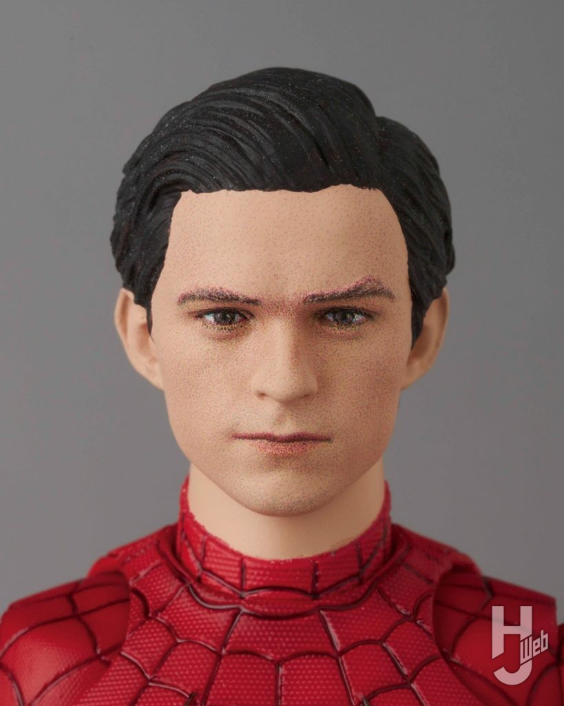 スパイダーマンの可動フィギュアのアップ画像4