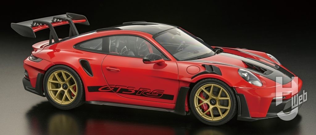 廣村英治製作タミヤ「ポルシェ-911-GT3-RS（992）」右側面