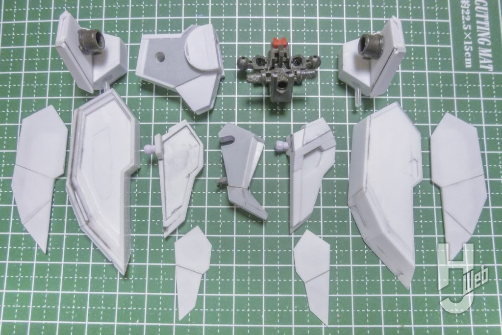 ガンダム・ザガンのプラモデルの製作の画像6