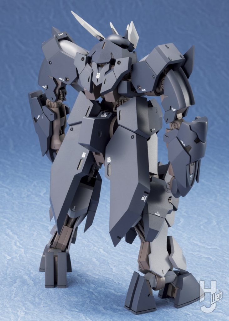 ガンダム・ザガンのプラモデルの全体画像4