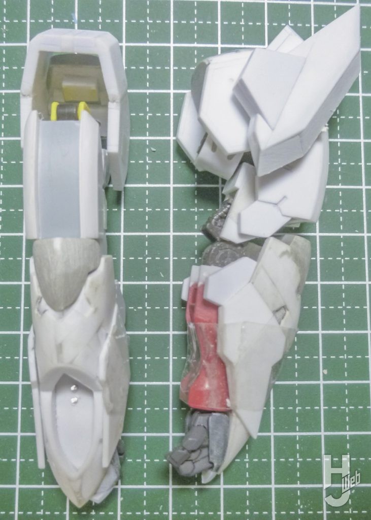 ガンダム・ザガンのプラモデルの製作の画像9