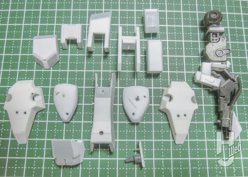 ガンダム・ザガンのプラモデルの製作の画像10