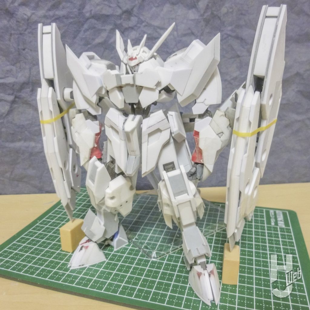 ガンダム・ザガンのプラモデルの製作の画像13