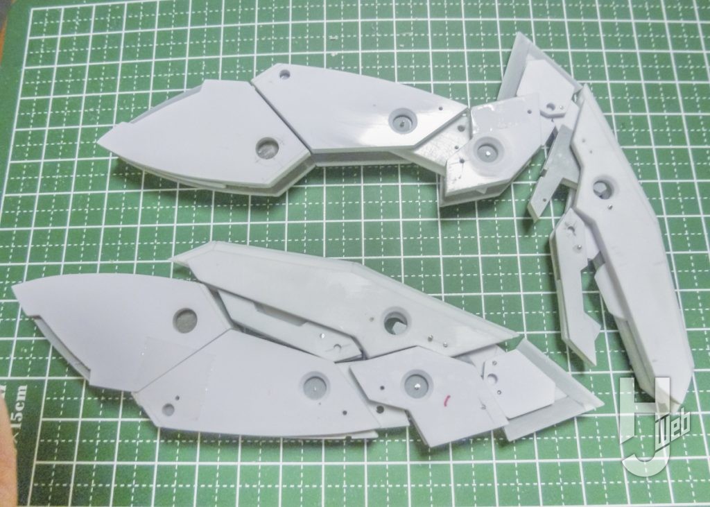 ガンダム・ザガンのプラモデルの製作の画像16