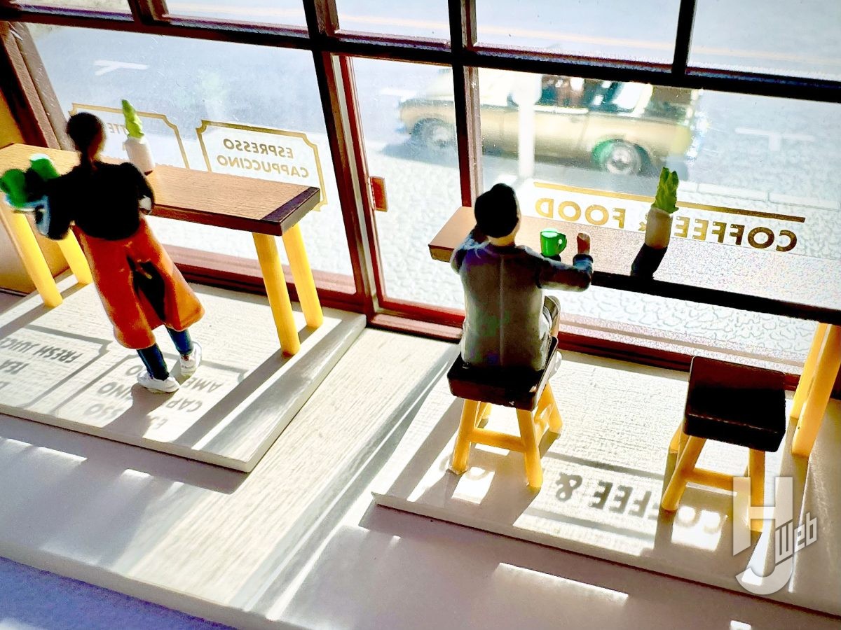 プレゼントを選ぼう！ 1/64フィギュアとミニカーで映え写真を楽しもう！ジオコレ64 記念グッズ