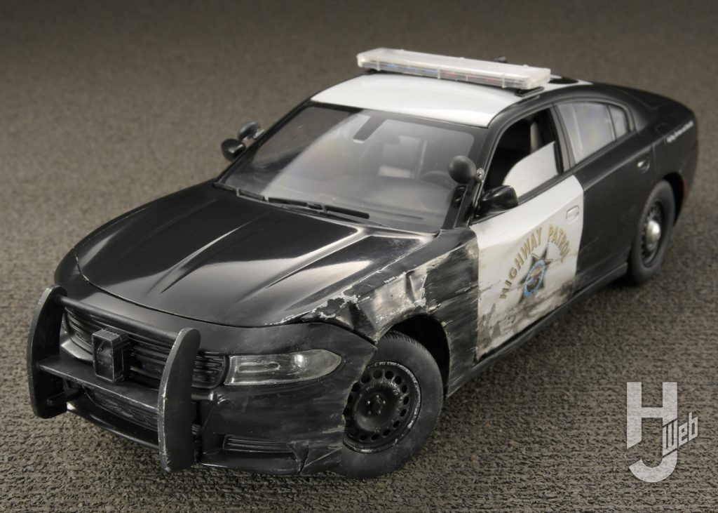 パシュート ポリスカーのプラモデルの全体画像4