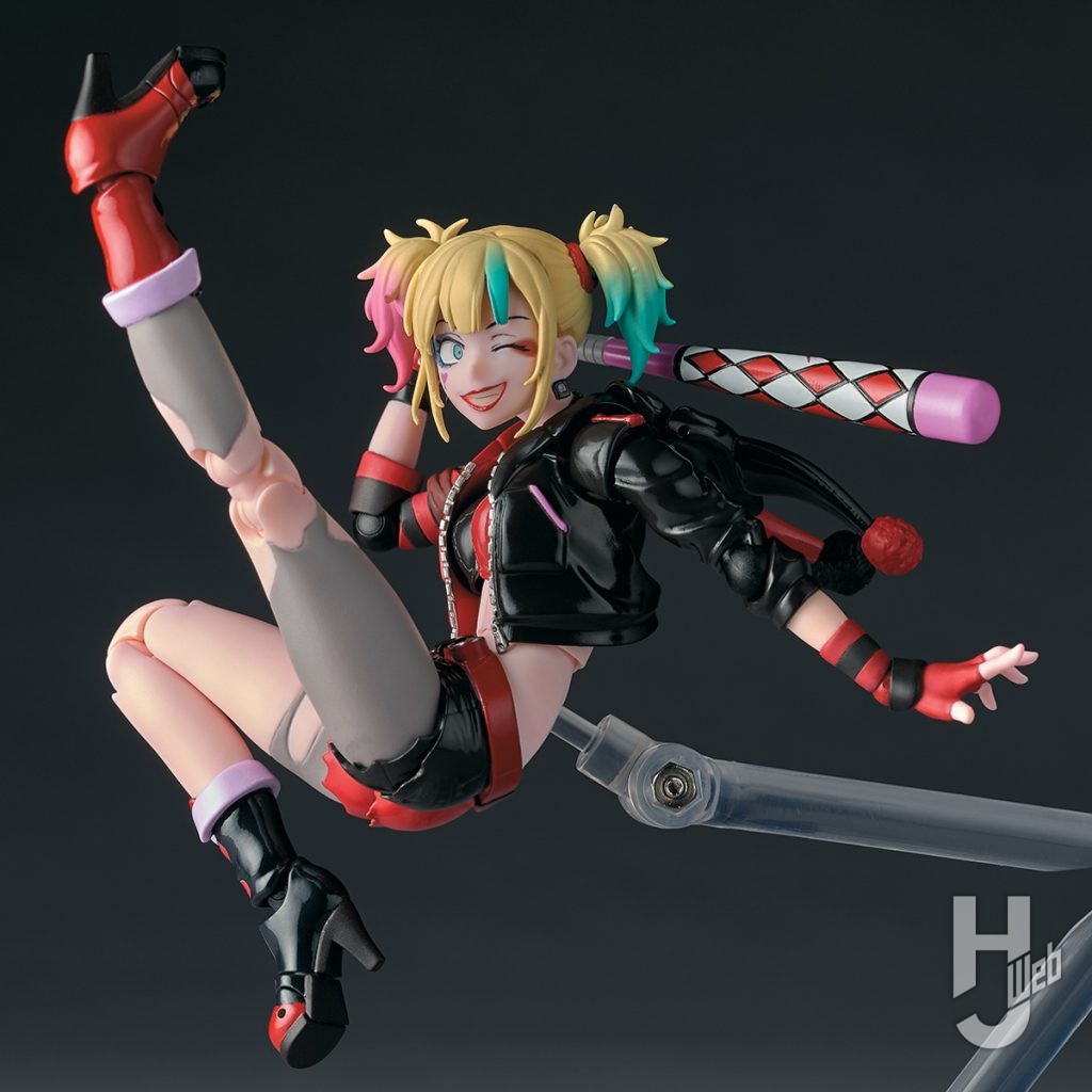 ハーレイ・クインの可動フィギュアのイメージ画像その2