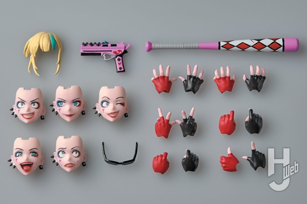 ハーレイ・クインの可動フィギュアのパーツの画像