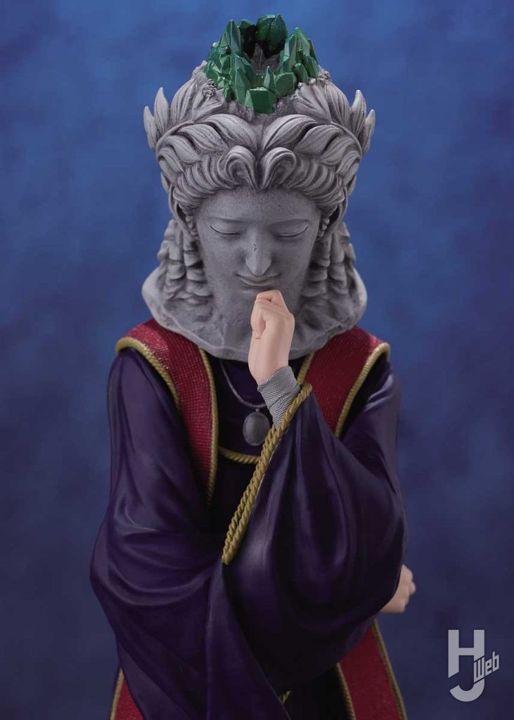 魔術師セレンのフィギュアのアップ画像