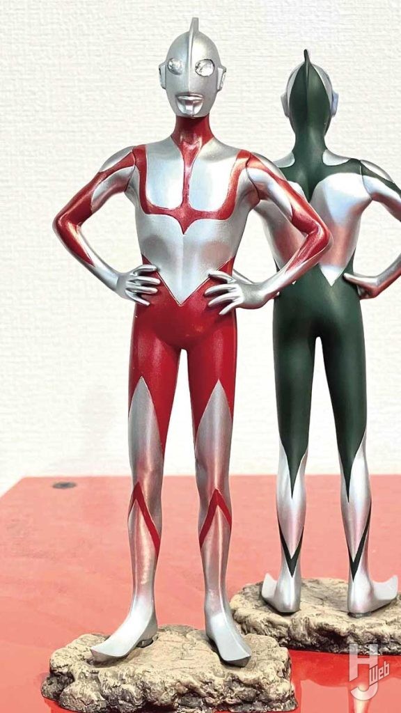 ウルトラマンのフィギュアの画像その1