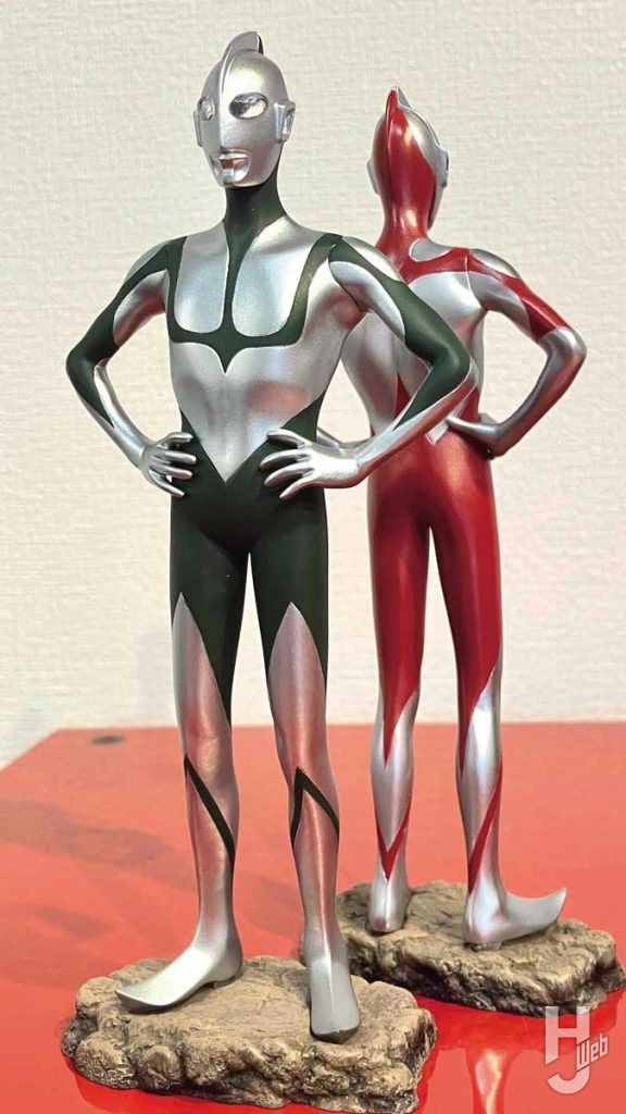 ウルトラマンのフィギュアの画像その2
