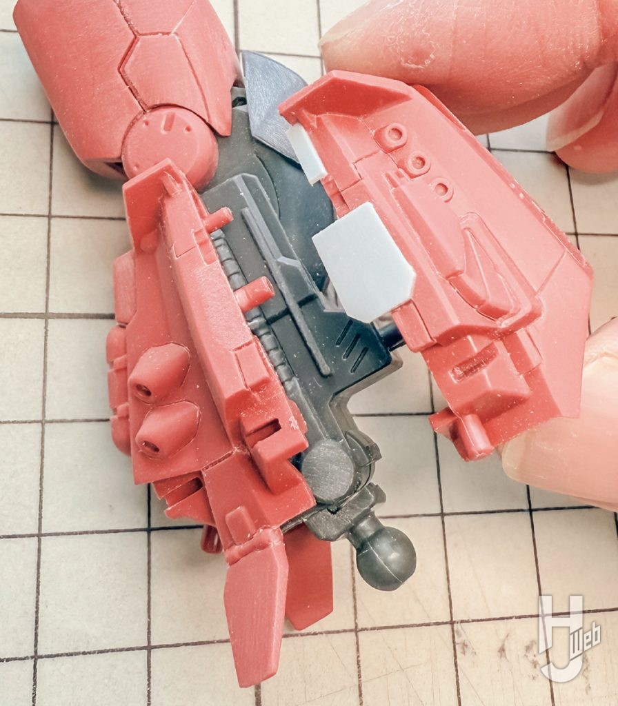 アーリーチョップ!!!製作「MS-06R-1A シャア専用高機動型ザクII」ふくらはぎ製作途中