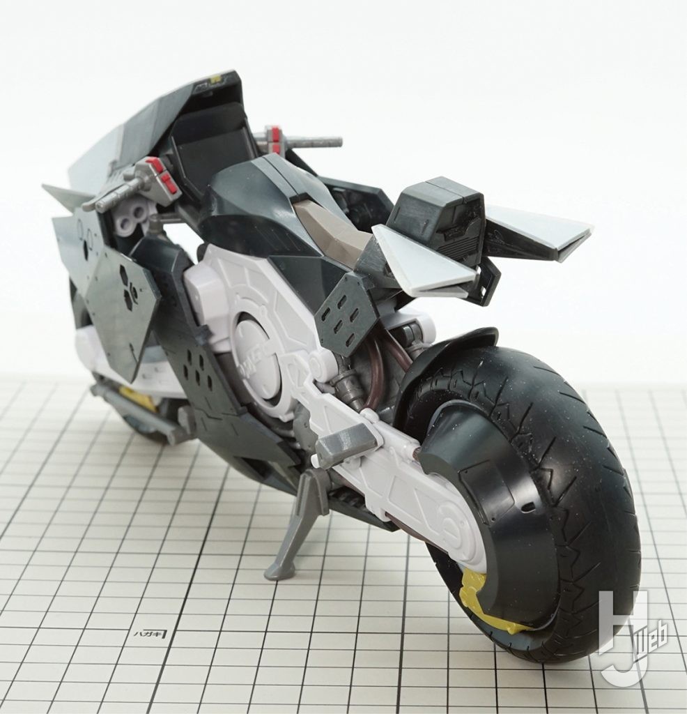 Rikka製作作例コトブキヤ「メガロマリア ナイツ・シューペリア」製作途中2