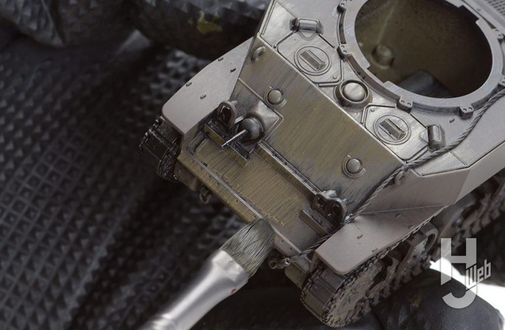 ぷらシバ製作「アメリカ軽戦車 M5A1 スチュアート」製作途中「アメリカ軍 オリーブドラブ［70.887］」塗装途中