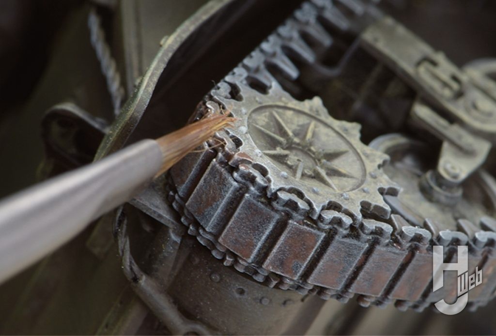 ぷらシバ製作「アメリカ軽戦車 M5A1 スチュアート」製作途中「ブラウングレーズ［70.854］ちょんちょんと塗っていく