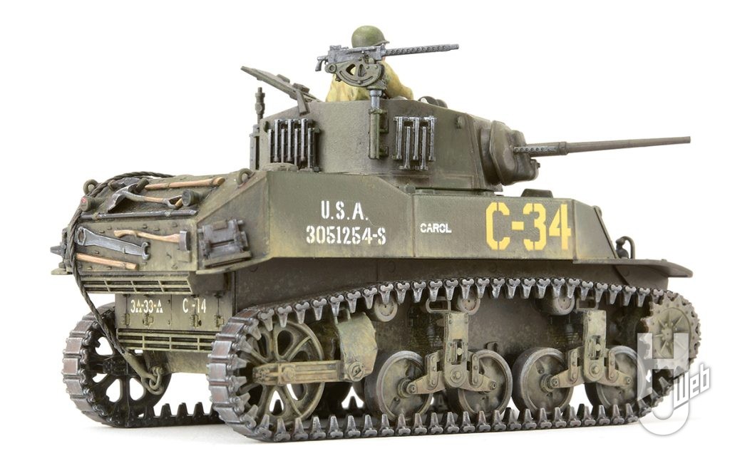 ぷらシバ製作「アメリカ軽戦車 M5A1 スチュアート」背面側