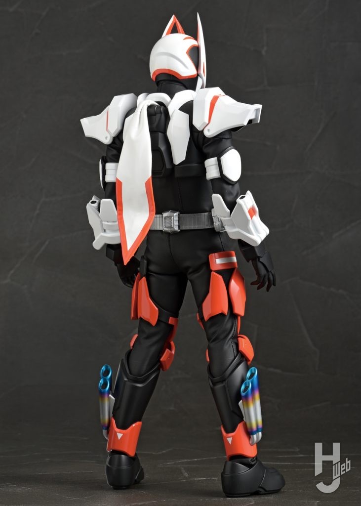 仮面ライダーギーツの可動フィギュアの全体画像その2